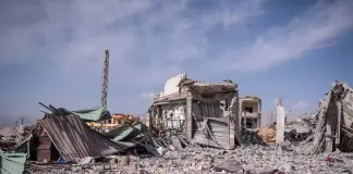 إسرائيل تستهدف مواقع لحزب الله في جنوب لبنان.. ومقتل 3 أشخاص