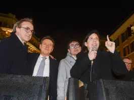Legge elettorale, i leader di centrosinistra: “Il Governo pensa solo a garantire se stesso”