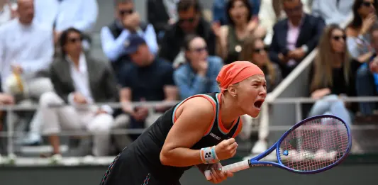 Sorpresa al Roland Garros, Shnaider rimonta ed elimina Sabalenka: sarà semifinale con Chwalinska