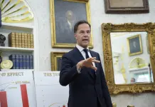 Rutte “Meloni e Trump grandi leader, non entro nelle loro discussioni”