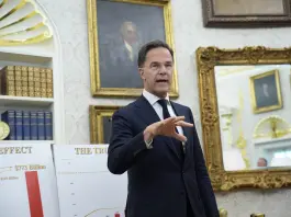 Rutte “Meloni e Trump grandi leader, non entro nelle loro discussioni”