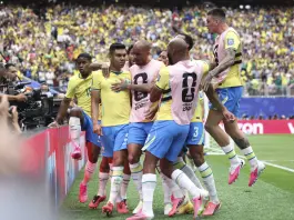 Il Brasile rimonta il Giappone e vince al 95′, Ancelotti vola agli ottavi dei Mondiali