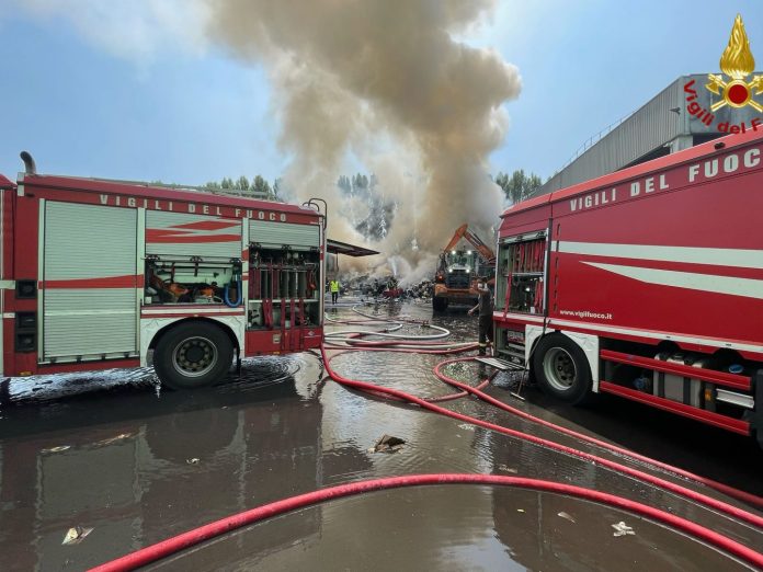 Incendio_Milano