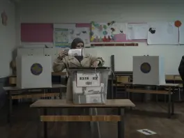 Kosovo oggi al voto per la terza volta in un anno e mezzo