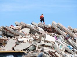 Terremoto in Venezuela, sotto le macerie a La Guaira anche 100 espulsi dagli Usa
