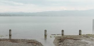 Elicottero precipita nel Lago Maggiore, un morto e tre feriti