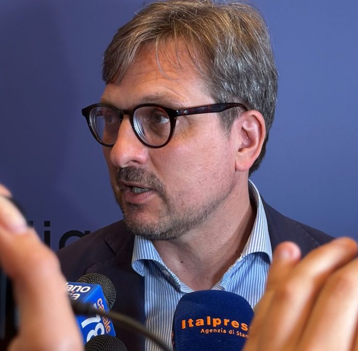 Lombardia-uff-stampa-Guidesi