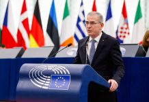 Falcone “Interrogazione in Ue sui rincari dei noli al 50% sulle tratte marittime per il trasporto merci da e per Sardegna e Sicilia”