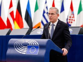 Falcone “Interrogazione in Ue sui rincari dei noli al 50% sulle tratte marittime per il trasporto merci da e per Sardegna e Sicilia”