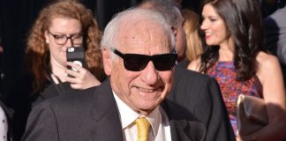 Mel Brooks, compie 100 anni il genio della risata