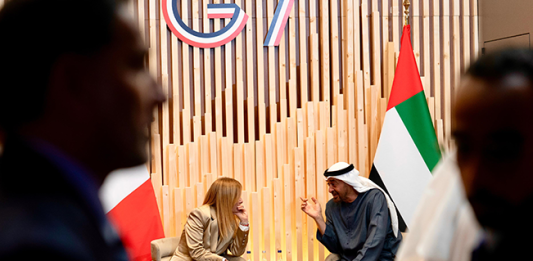 Bilaterale tra Meloni e il presidente degli Emirati Arabi Uniti, focus sulla libertà di navigazione a Hormuz