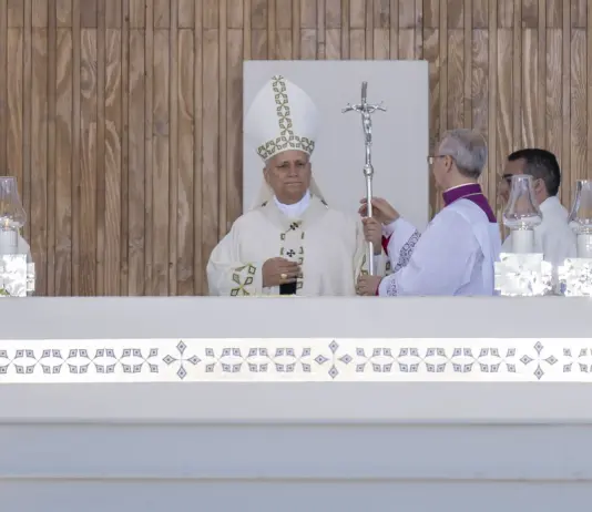 Papa Leone a Madrid “La religiosità non sia un museo da visitare ma una scuola di fede”