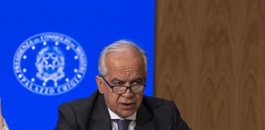 Il Cdm delibera lo scioglimento del consiglio comunale di Castellammare di Stabia. Proroga per Poggiomarino, Tremestieri Etneo e San Luca