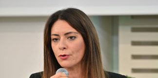 Pina Picierno lascia il Pd: “Partito di Schlein diverso da quello che abbiamo fondato”