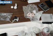 Droga nascosta nel comignolo e recuperabile con una lenza, arrestato pusher a Ostia