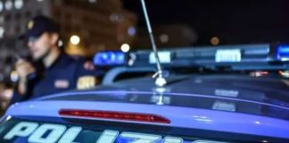 Omicidio in una pizzeria di Reggio Emilia, titolare ucciso a coltellate: arrestato l’assassino