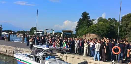 La Polizia di Stato inaugura a Peschiera del Garda la nuova imbarcazione della Squadra Acque Interne