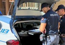 Blitz antidroga al Quarticciolo: tre pusher in manette, dosi stanate tra i depositi