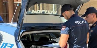 Blitz antidroga al Quarticciolo: tre pusher in manette, dosi stanate tra i depositi