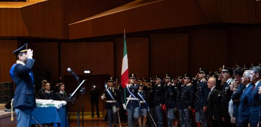 Giuramento a Roma per 275 commissari di Polizia, cerimonia con Pisani e Piantedosi