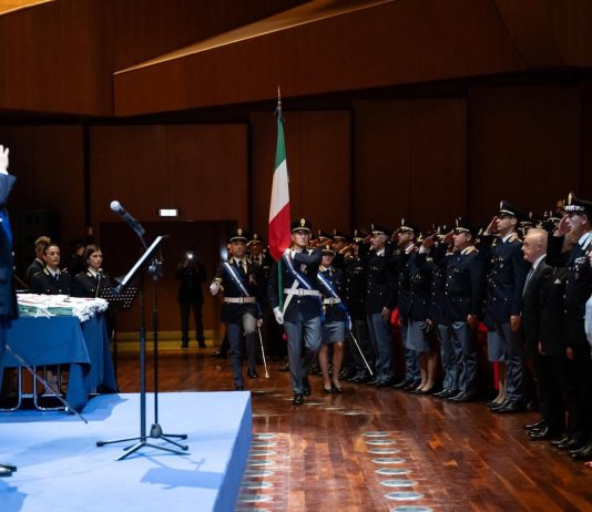 Giuramento a Roma per 275 commissari di Polizia, cerimonia con Pisani e Piantedosi