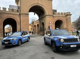 Controlli straordinari della Polizia a Bologna: un arresto, quattro denunce e un rimpatrio