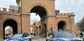 Controlli straordinari della Polizia a Bologna: un arresto, quattro denunce e un rimpatrio