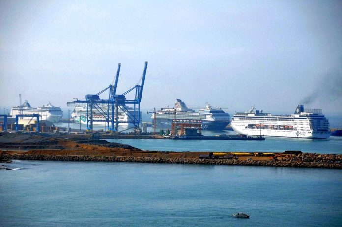 Civitavecchia. Dopo tragedia del Giglio si rafforza movimento contro navi da crociera