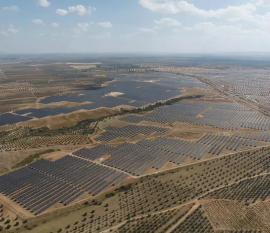 Plenitude avvia in Spagna la produzione dell’intero impianto di Renopool, il suo più grande parco fotovoltaico costruito a livello mondiale