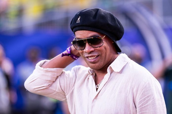 Ronaldinho (1)