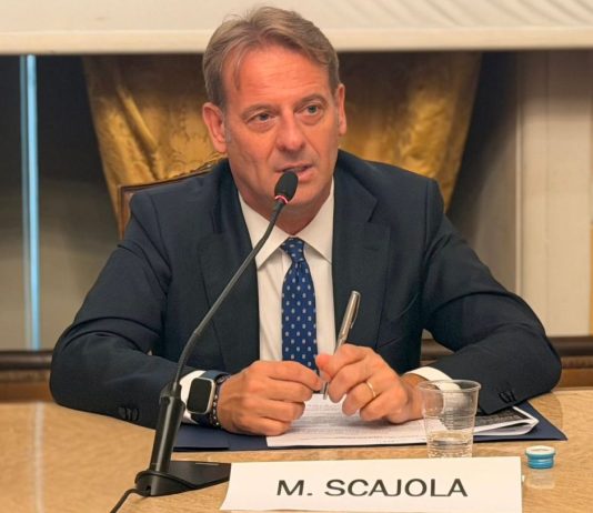Scajola “Nelle strutture ricettive della Liguria un parcheggio ogni tre camere”
