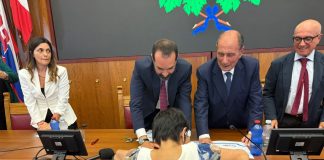 Risanamento a Messina, Schifani consegna 14 case alle famiglie delle baraccopoli