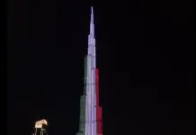 A Dubai il grattacielo più alto del mondo si illumina con il tricolore per il 2 giugno