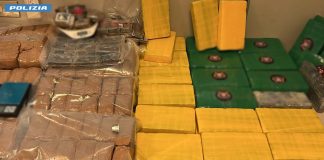 Maxi sequestro di droga nel Milanese, arrestato 42enne con 45 kg di cocaina / Video
