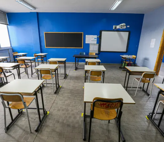 Troppe assenze, 8.802 alunni nelle Fiandre perdono il sussidio