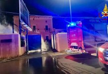 Nuovo attentato incendiario contro la Sicily by Car, a fuoco 11 vetture nel deposito a Palermo. Dragotto “Non sappiamo cosa vogliono”