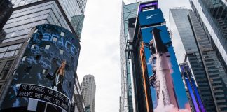 SpaceX debutta al Nasdaq e consolida il modello Starlink