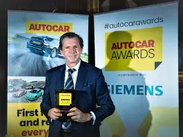 Fiat, il CEO Olivier Francois riceve il prestigioso Editors’ Award agli Autocar Awards 2026