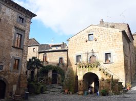 Cresce il turismo delle radici, nel 2026 i viaggiatori saranno oltre 7,4 milioni