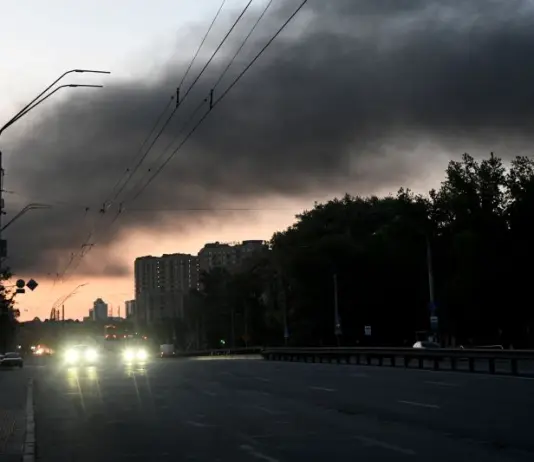 Ucraina, massiccio attacco russo nella notte. Numerosi morti, centinaia di feriti