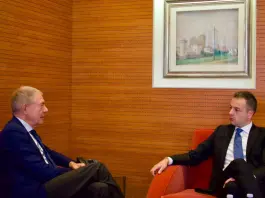 Incontro tra Urso e il sindaco di Venezia Venturini, focus su prospettive industriali dell’area di Porto Marghera
