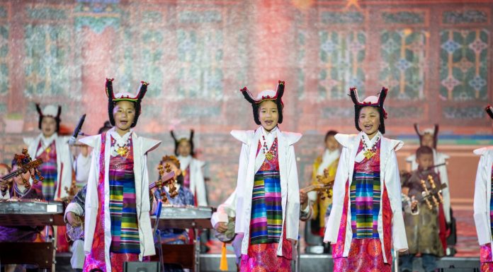 Cina: Duixie tibetano tramandato attraverso le lezioni di Nyima Tsamjo (2)