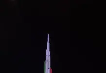 A Dubai il grattacielo più alto del mondo si illumina con il tricolore per il 2 giugno