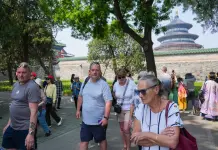 Cina: ingressi e uscite di cittadini stranieri in aumento a Pechino (3)
