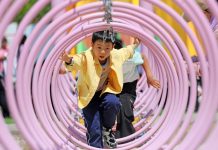 Cina: studenti in pausa primaverile nella Mongolia Interna (2)