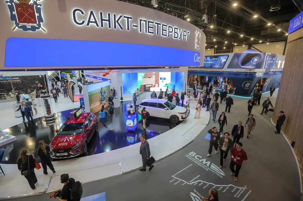 Russia: al via 29esimo Forum economico internazionale di San Pietroburgo (1)