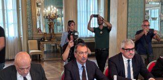 Milano, in Prefettura si riunisce il Comitato per l’ordine e la sicurezza pubblica. Piantedosi “Calano i reati, ma anche l’età di chi li commette”