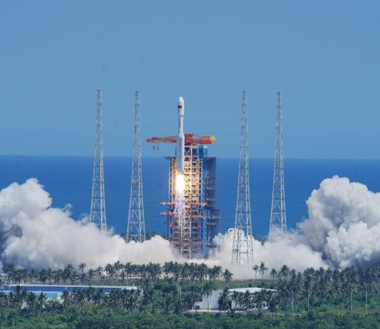 Cina: lanciato nuovo gruppo di satelliti per la costellazione Spacesail