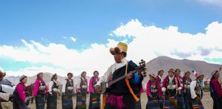 Cina: Xizang, popolazione celebra Ongkor Festival per raccolti abbondanti (3)