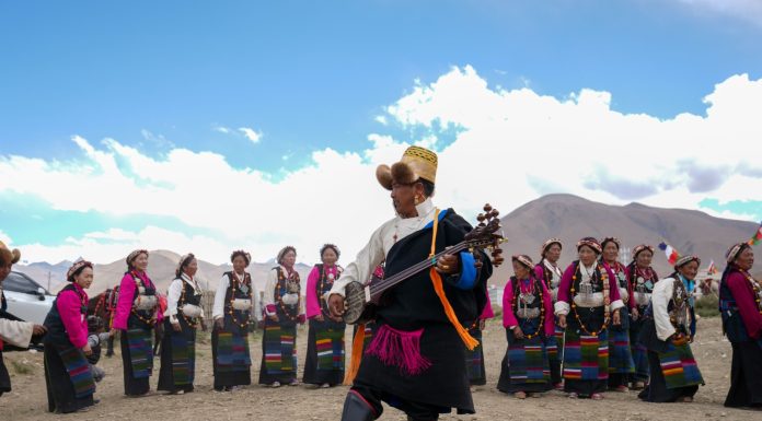 Cina: Xizang, popolazione celebra Ongkor Festival per raccolti abbondanti (3)